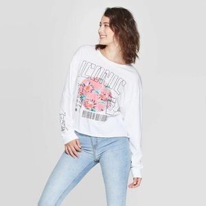 Women’s Long Sleeve Iconic Cropped Graphic Tee